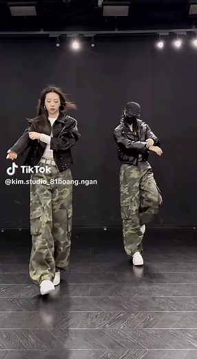 Learn the Art of Contemporary Chinese Dance