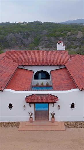 Luxury Estate in Bandera with Scenic River Views