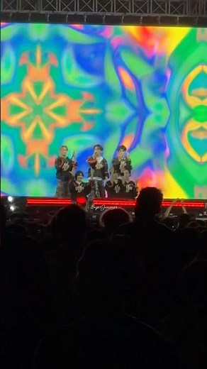 BILIB Performs “Pantropiko” by BINI at Howlers Manila 2026 🌴🌺