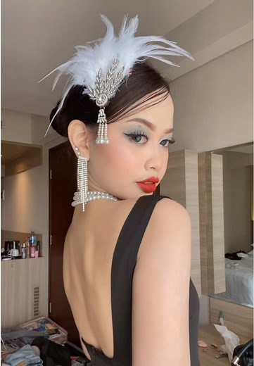Great Gatsby Party Makeup & Hairdo Tutorial