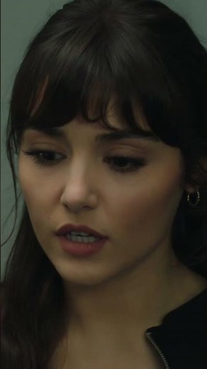 Tengo una pregunta 💥 - Azize #handeerçel