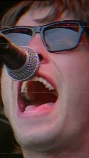Oasis - Live forever (Glastonbury 1994) 💙