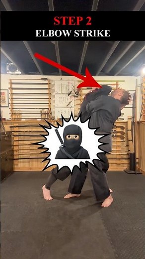 How To Do NINJA SELF DEFENSE 🥷🏻 #Shorts #Ninjutsu #MartialArts