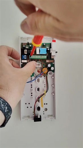 Montare Interfon - Installation d'une Interphone