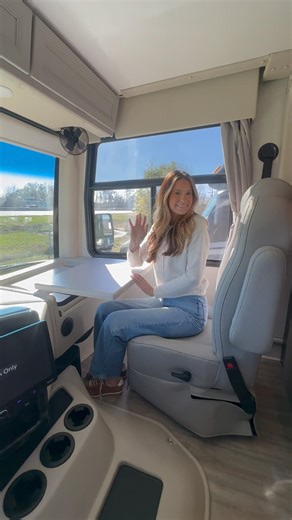 Thor Motor Coach Outlaw Wild West Edition Class A gas toy hauler motorhome 38K ‪@ThorMotorCoach‬