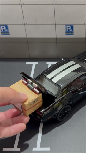 Mini Dodge Challenger SRT Hellcat - Trunk Detail! 🔥 #shorts