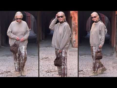 At 77, She Wears Whatever She Wants — And She Looks Incredible!