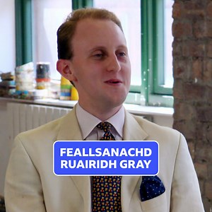 Namaste Ruairidh Gray 🧘 Dealbhan Fraoich air BBC iPlayer ✨ | BBC ALBA
