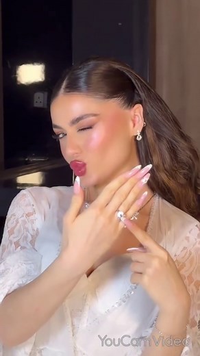 White Lace Bridal Robe Essentials for Brides