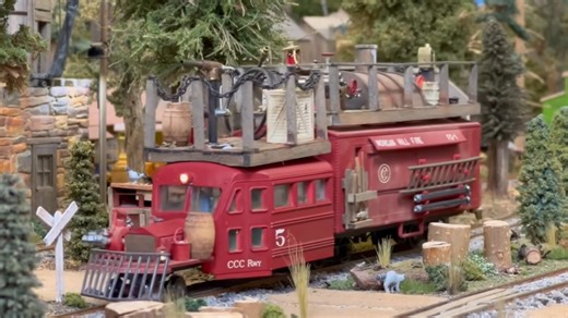 非常赞的O比例窄轨（on30）矿井及森林场景铁路模型沙盘儿视频搬运～轨道交通火车迷Steamlocomotive蒸汽机车机辆模式列车railfan蒸汽机车～