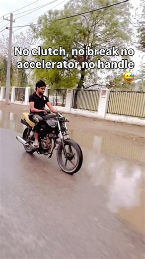 Clutch Nahi Fir Bhi Bike Chalti Hai 😳 Truth Revealed