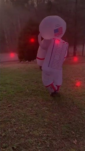 MXoSUM Inflatable Astronaut Costume link is below ⬇️ 🔗⬇️❤️😆