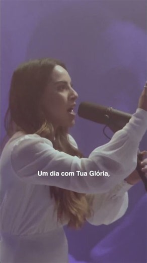 Looking back at this special version of Me Atraiu. #worship #gospel #gabrielarocha