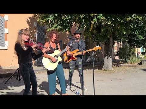 Salut les amoureux (Joe Dassin) Live #musicfamily