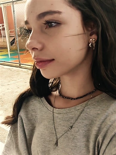 Edição Mágica de Alice: Edits e Memórias