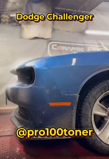 Трёхфазная мойка и тонировка Dodge Challenger
