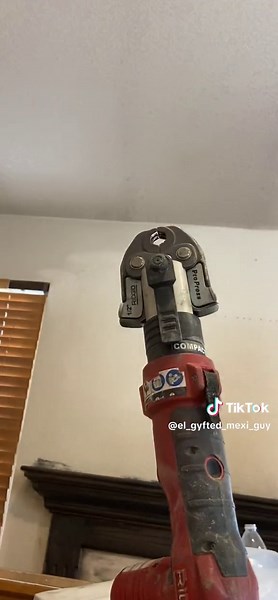 Transition Pex to Copper with propress. #pexpipe #pex #propress no torch needed! #copperpipe #plumbinghacks #savetime @RIDGID Tools