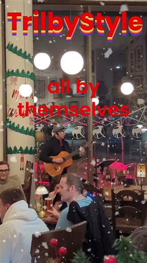 #shorts Merry Xmas Everybody | Slade #livemusic #acousticguitar #playingguitar #acousticcovers