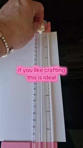 if you love a bit of crafting this is great! so easy i can do it i with one hand! #craft #cricut #crafting #tiktokshop #tiktokmademebuyit