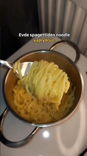 We're making Spaghetti Noodles at home 🍝 #holidayswithyoutube