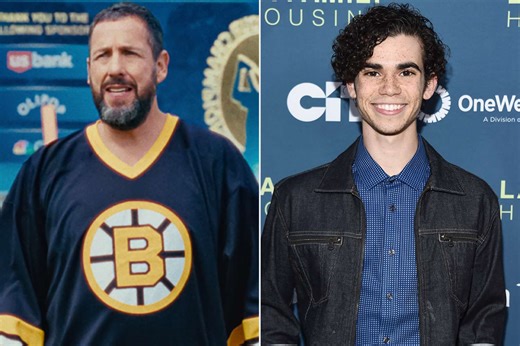 Mizzyymeow topless mariko is a rare find, for non-paying