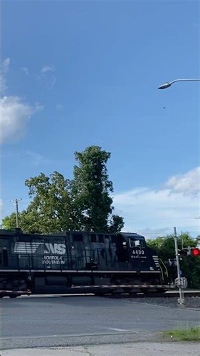 NS - Mixed freight w/ 5 engines 6/7/25