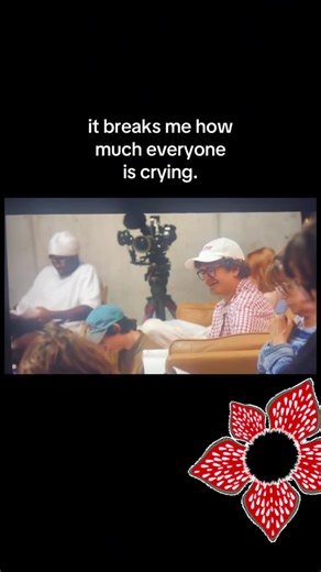 I’m not crying 🥺🥺🥺 you are 😫😫😫 #strangerthings #fyp #comeback #crying #fypシ