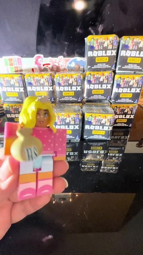 Roblox series 9 toys! #roblox #toycodes #starryeyessparkling #fyp