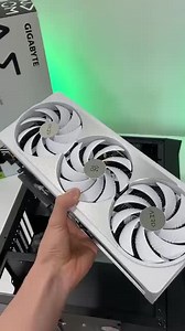 When you forget to check your pc case in advance......😭😭😭 #pcbuild #pcassembly #pcbuilding #desktoppc #computer #pcsetup#gigabyteaero #gigabyte #aorus #gpu #vga #graphicscard #pcparts#pccomponents #pcmr #pcbuild #pccase