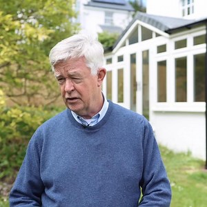 Keep your conservatory cool in summer & warm in winter for far longer and without potential rebuild costs with a Leka System. See what our customers are saying about their Leka System Warm Roof! The Leka System is both unique and innovative. It will turn your conservatory into a year-round living space. It it will also last for longer than competitor products and comes without the need to rebuild your existing conservatory, saving you money long-term. The Leka System provides the following benef