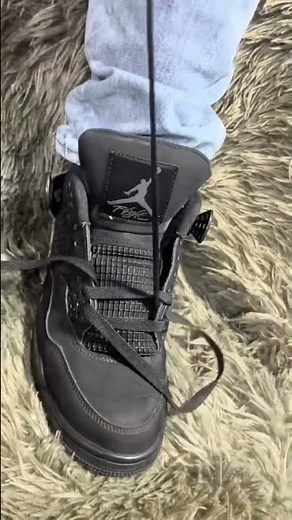 How to Bar Lace Jordan 4 - Best way to lace sneakers