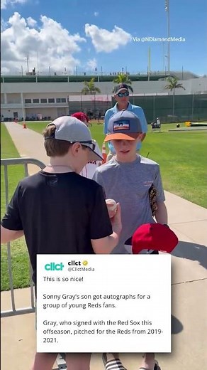 Sonny Gray's son with an all-time move!