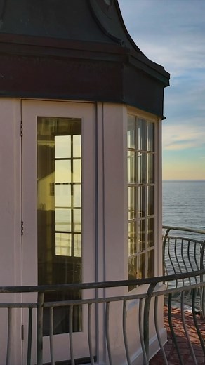 Iconic Hollywood Estate: Edward H. Griffith’s Historic Laguna Beach...