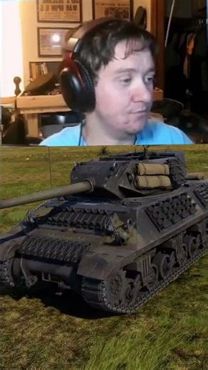 Tank Expert Reacts to War Thunder