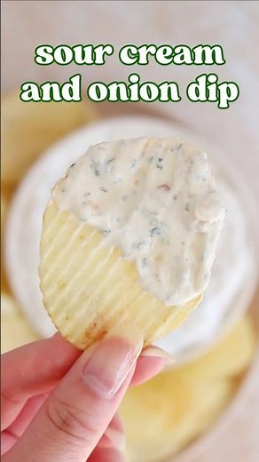 sour cream and onion dip