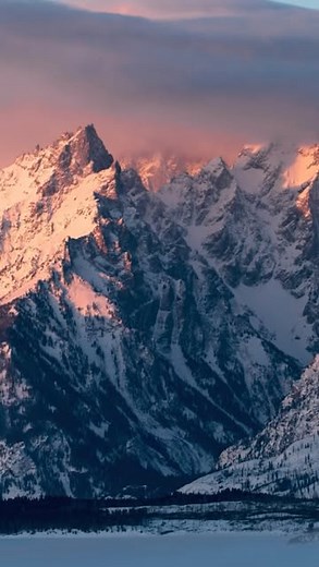 Griffin | Wyoming | 30 Timelapse’s in 30 days: Day 16! Shot by @griffinkerwin Winter is coming here in The Tetons! Thank you to @lrtimelapse for allowing me to... | Instagram