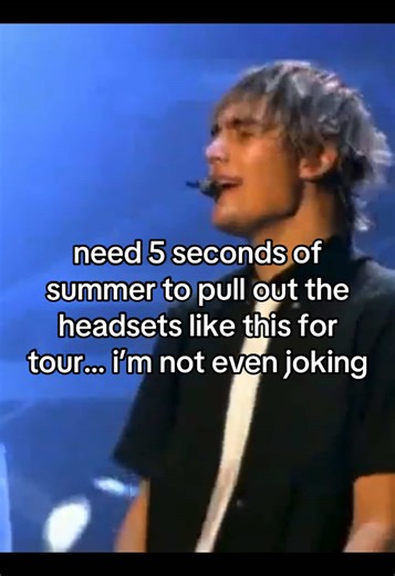 5 Seconds of Summer Performance Highlights