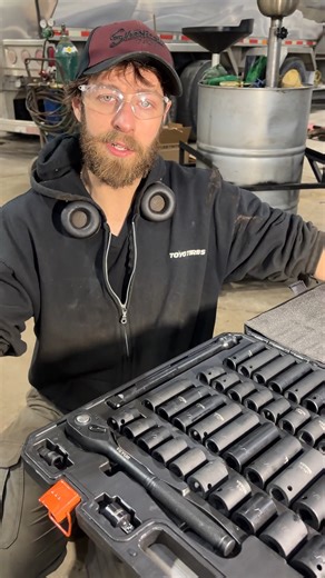 Tech28 | Huge 1/2" socket set 🔍dxr3984 on TEMU App to get the items with extra discounts! #temubaes #temustyle #temu #temufinds #shoptemu | Instagram