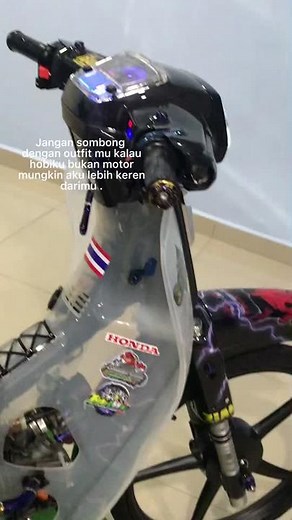 Motorbike Painting Tutorial | Learn How to Draw a Detailed Motorcycle