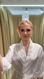 Easy bride transformation 😍 Book your wedding fitting today!