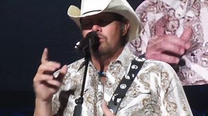 Toby Keith - Does That Blue Moon Ever Shine On You 2011-09-02 | Expresso