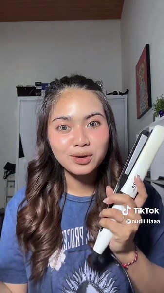 Cara Catok Curly dengan Catokan Lurus