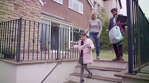 Compulsion s01e01 (2022)