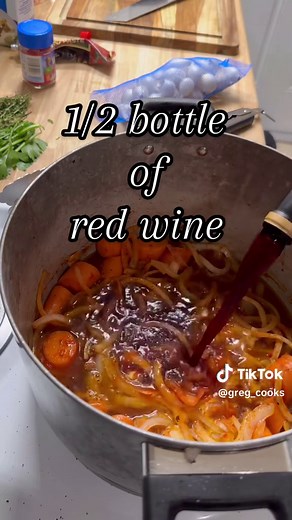 French Beef Bourguignon Recipe for Slow Cooker | Comfort Food