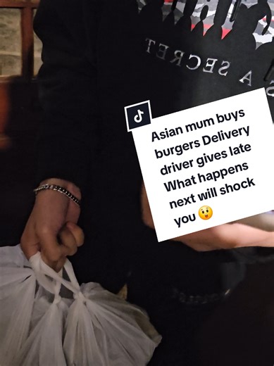 #fyp #foryoupage #foryo #2025 #newyears I ordered pizza at 11:40 December 31st they sent it in 2026. Should I complain?