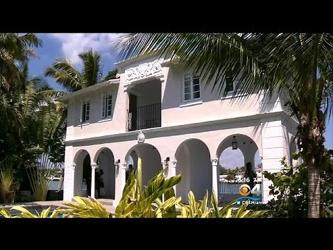 Al Capone's Restored Miami Beach Mansion Holds Open House