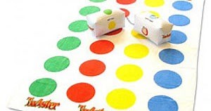 Twister, un juego muy beneficioso para trabajar la lateralidad.