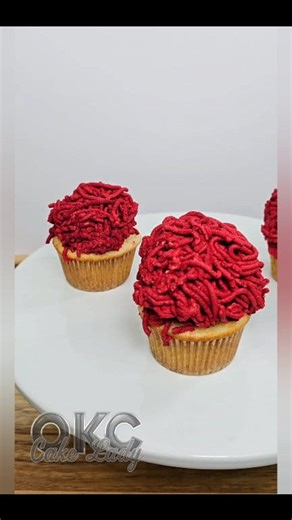 47K views · 1.9K reactions | Hyper-Realistic Cakes Being Cut Just For You! #cake #art #cakedecorating #cakedesign | OKC Cake Lady | Facebook