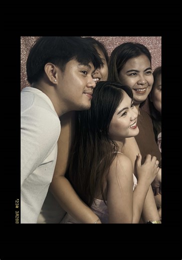 Bago gumawa ng daily lesson log, paestitik muna😂❤️#depedteachers #fyp