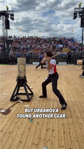 A performance that redefined the Standing Block🪓 Karolina URBANOVÁ breaks a world record